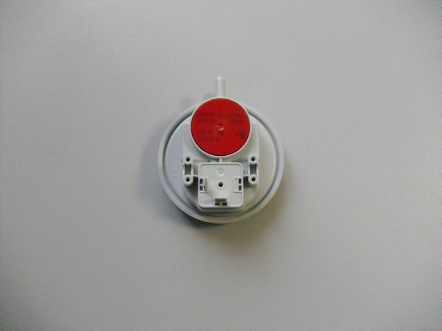 Дифференциальное реле давления 87167619180